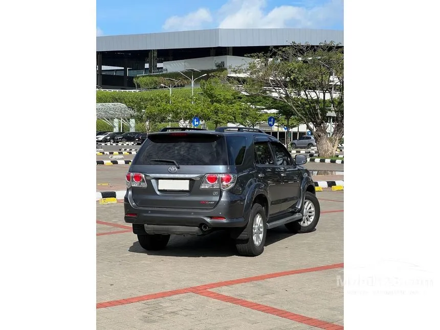 2013 Toyota Fortuner G TRD VNT SUV