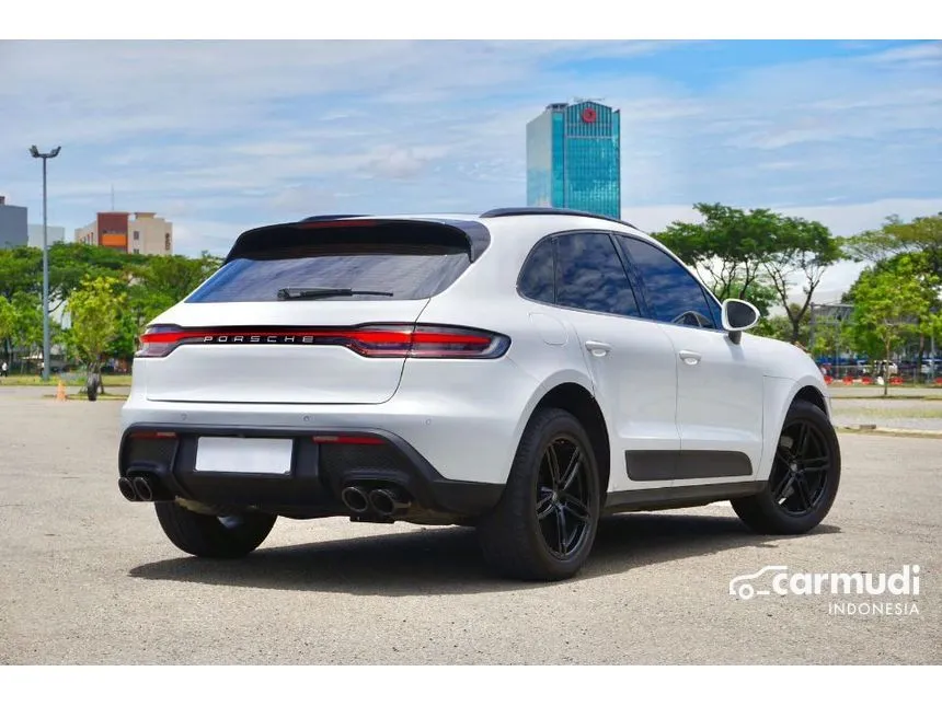 2014 Porsche Macan SUV