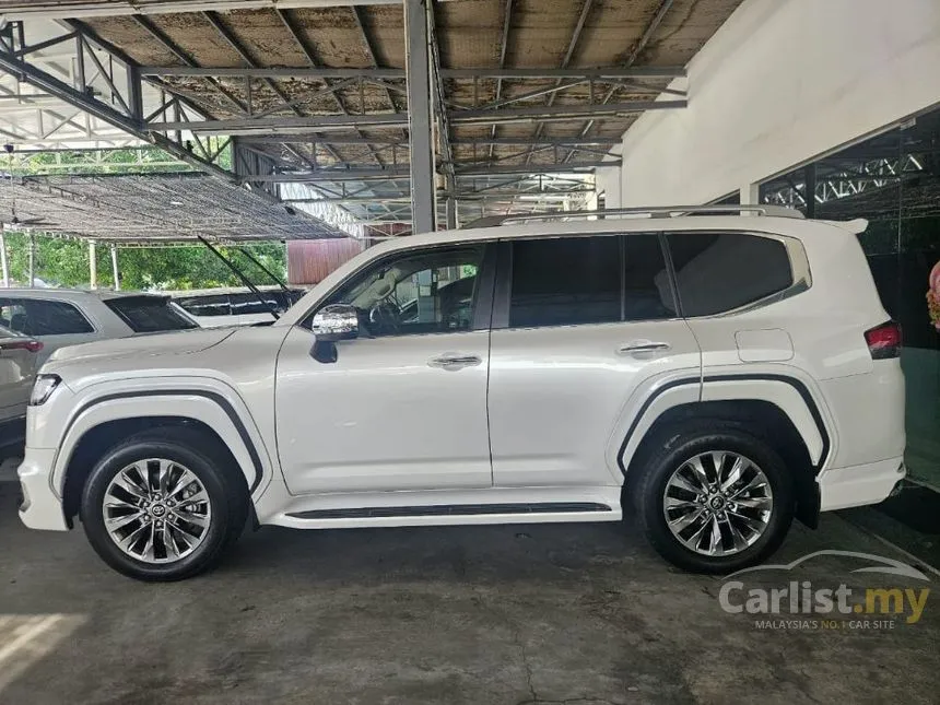 2023 Toyota Land Cruiser ZX Modellista SUV