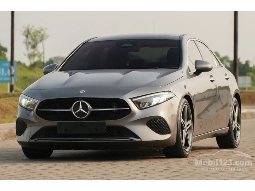 2023 Mercedes-Benz A200 Progressive Line Sedan