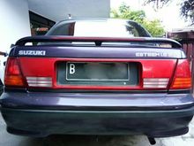 1996 Suzuki Esteem 1.6 Sedan