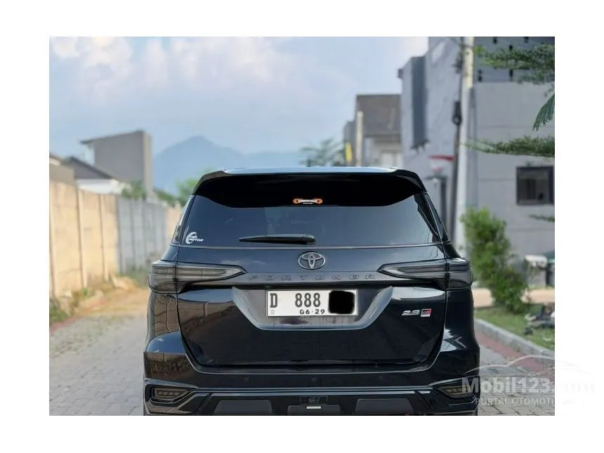 2024 Toyota Fortuner GR Sport 4X2 SUV