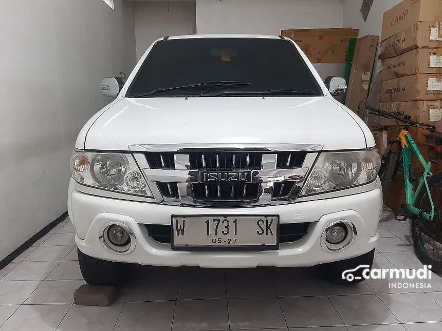 2012 Isuzu Panther GRAND TOURING SUV