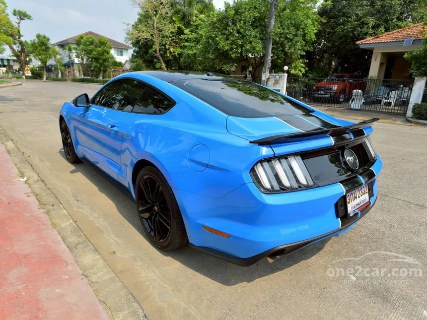 2017 Ford MUSTANG EcoBoost Coupe