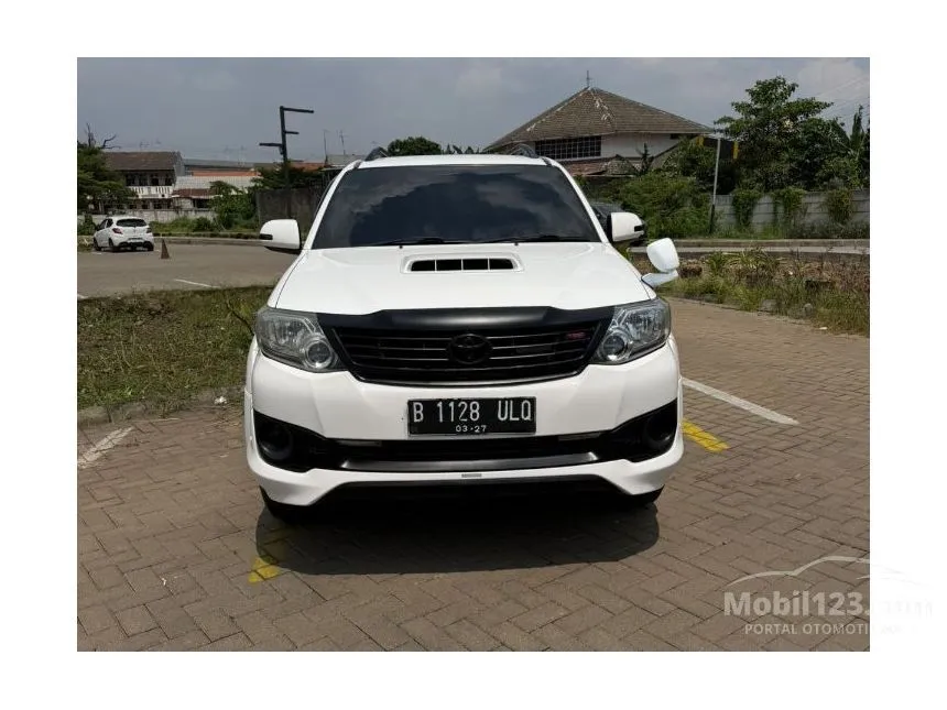 2015 Toyota Fortuner G TRD SUV