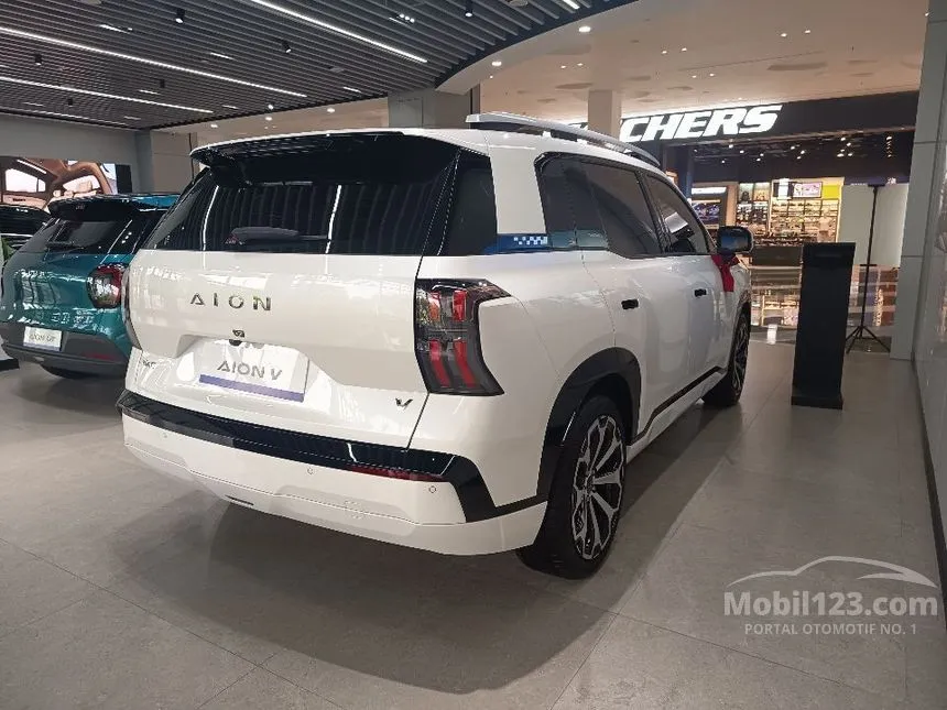 2026 GAC AION V Luxury SUV