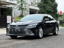 2021 Toyota Camry 2.5 Hybrid Sedan - Kondisi siap pakai dan siap dibawa jarak jauh. Mobil sangat bersih dan terawat - Tdp hanya 10jt - TERMURAHHH