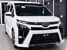 2018 Toyota Voxy 2.0 Ready Stock