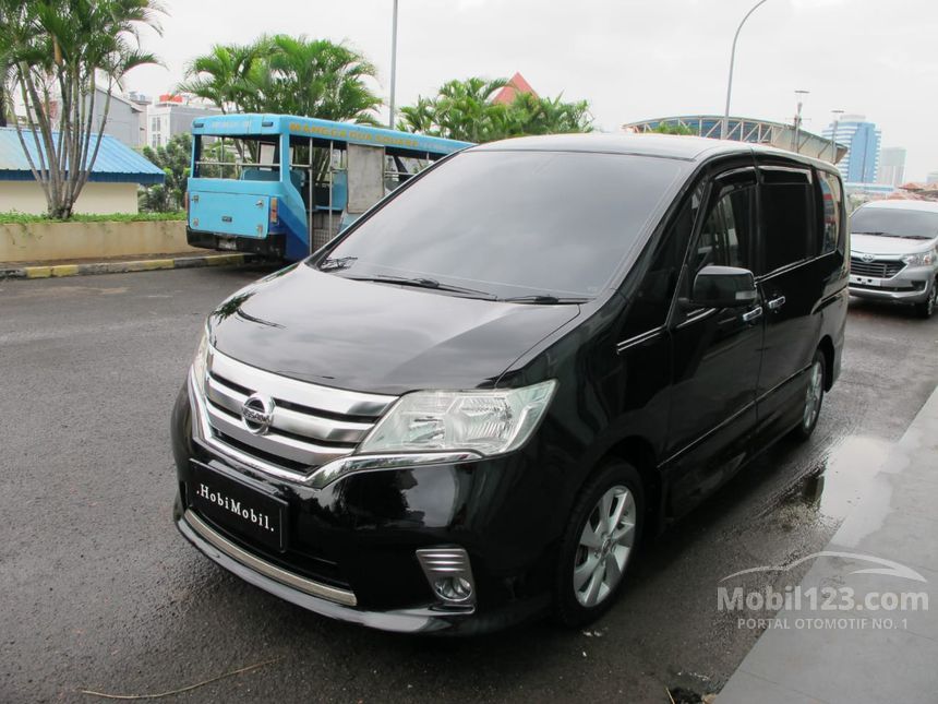 Jual Mobil Nissan Serena 2013 Panoramic Autech 2.0 di DKI ...