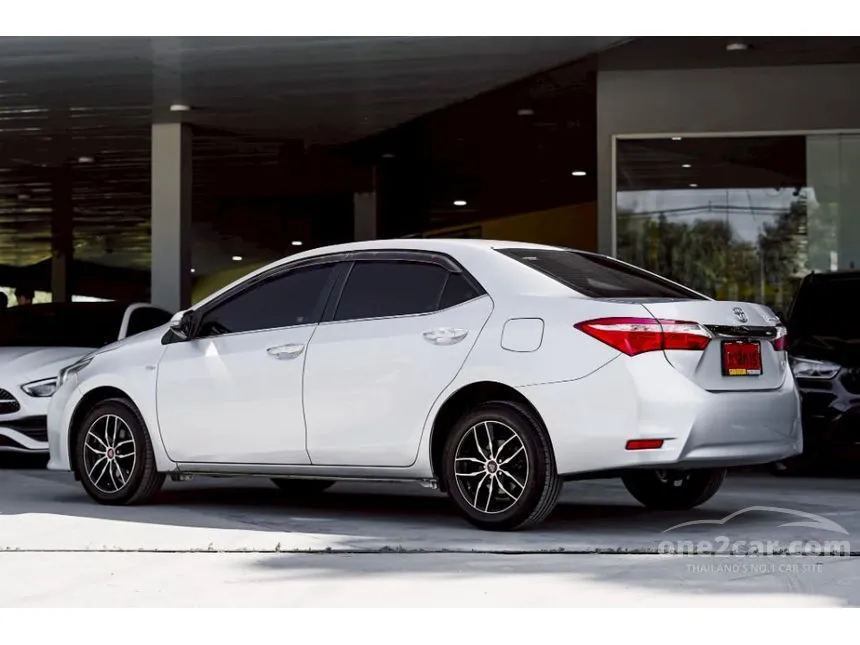 2015 Toyota Corolla Altis G Sedan