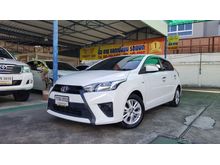 2015 Toyota Yaris 1.2 (ปี 13-17) J Hatchback AT