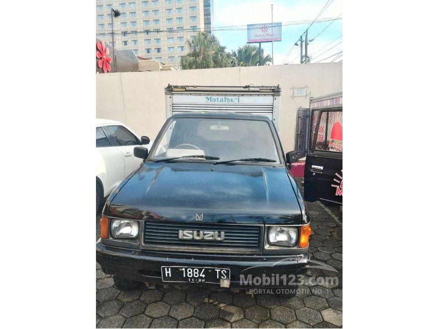 Jual Mobil  Isuzu  Panther  1995 Pick Up  Diesel 2 2 di Jawa  