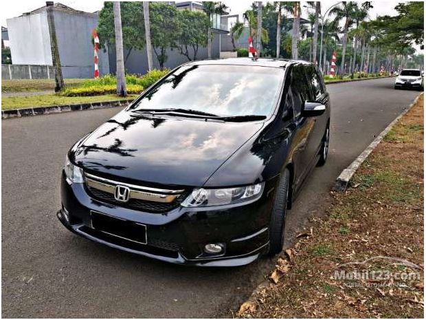  Honda  Odyssey  Mobil  Bekas  Baru  dijual  di Indonesia 