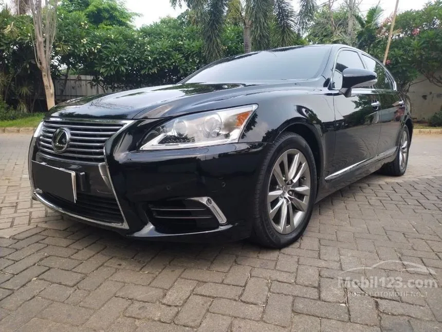 2014 Lexus LS460L LS460L Sedan