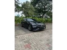 2023 Mercedes-Benz C300 2.0 AMG Line Sedan Black on Black Odo 8 Rb (TERMURAH)