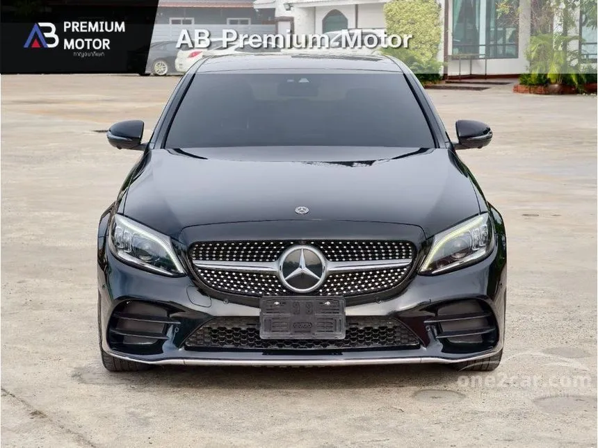 2022 Mercedes-Benz C220 d AMG Dynamic Sedan