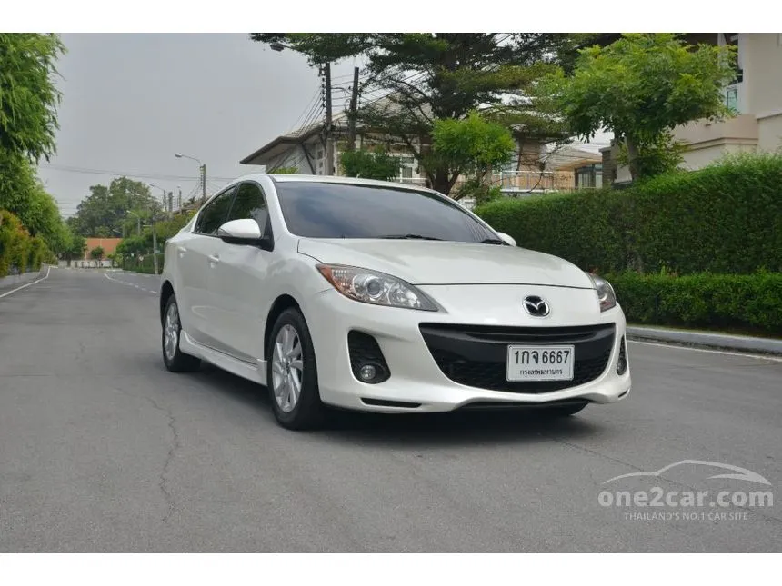 2014 Mazda 3 Spirit Sedan