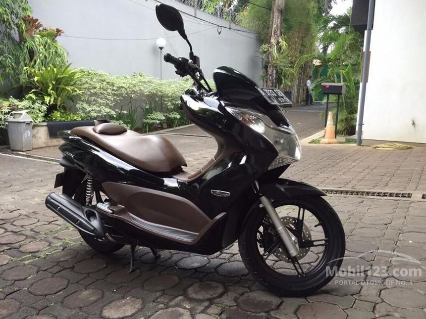 Jual Motor Honda PCX 2013 0.2 di DKI Jakarta Automatic 