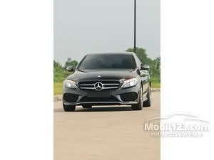 2017 Mercedes-Benz C200 2.0 AMG Line Sedan