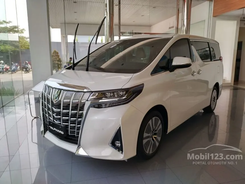 Jual Mobil Toyota Alphard 2023 G 2.5 di Banten Automatic MPV Putih Rp 1.369.100.000