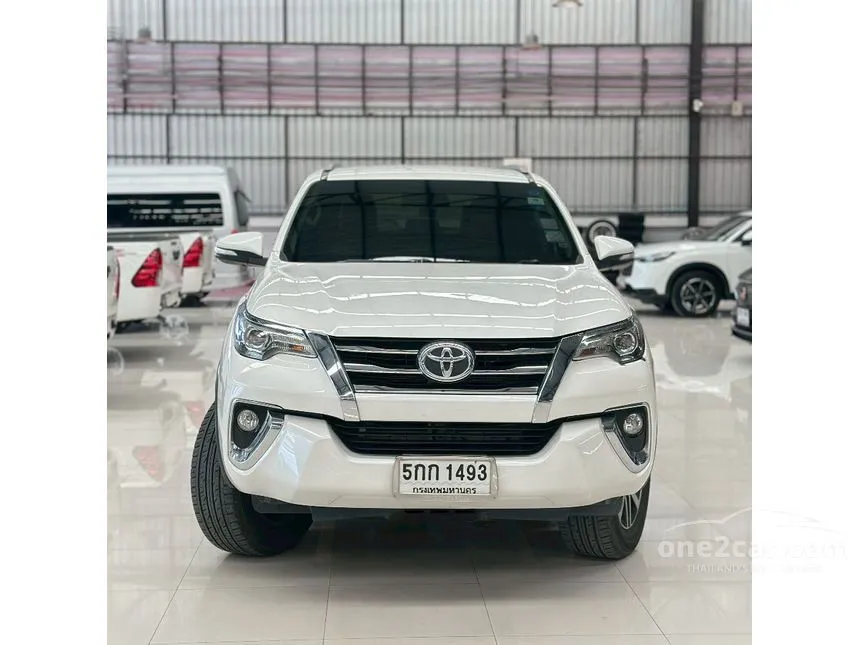2015 Toyota FORTUNER V SUV