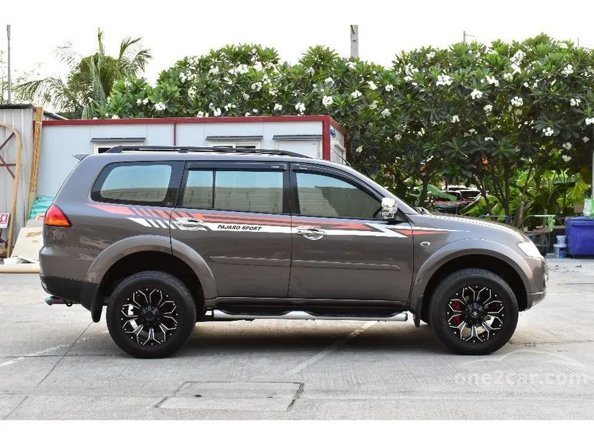 2013 Mitsubishi PAJERO SPORT GT SUV