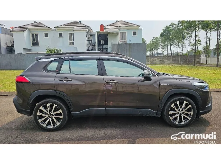 2021 Toyota Corolla Cross Hybrid SUV