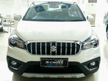 2019 Suzuki SX4 S-Cross 1,5 Base Spec Hatchback