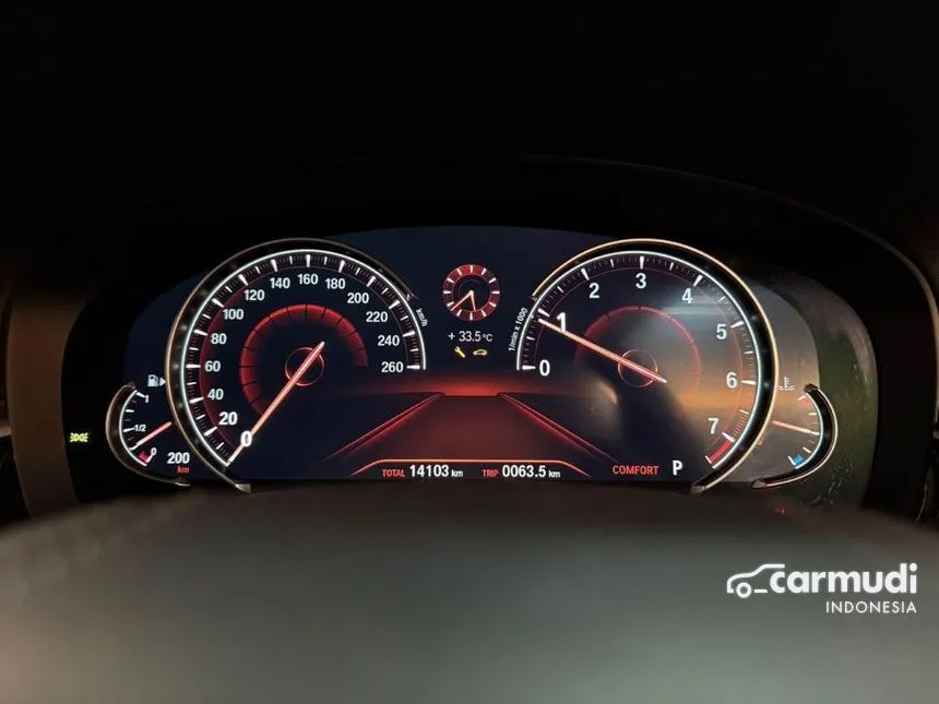 2017 BMW 530i Luxury Sedan