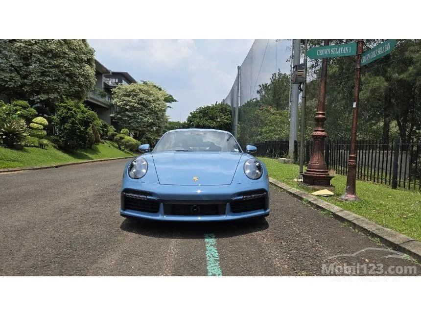 2025 Porsche 911 Turbo S Coupe