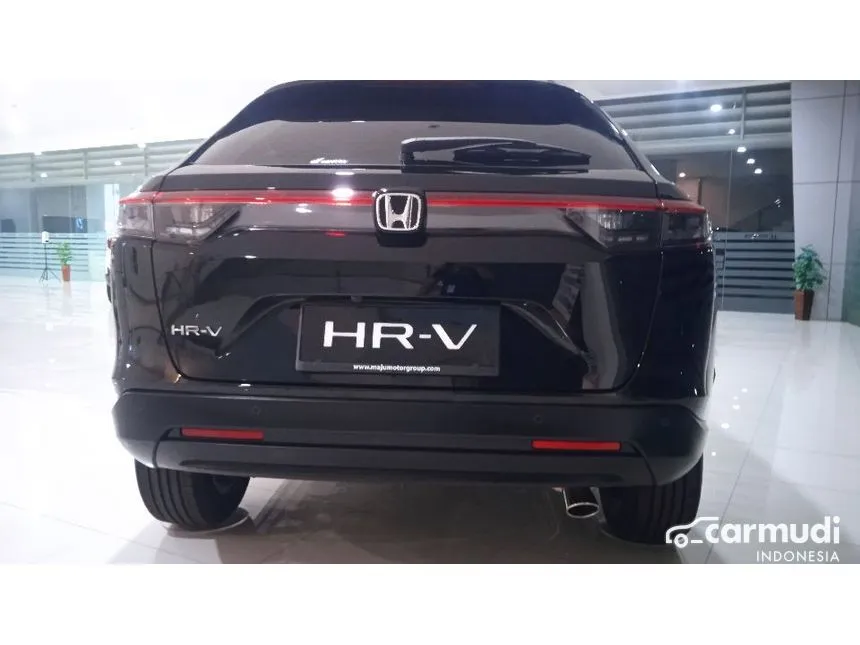 2024 Honda HR-V S SUV