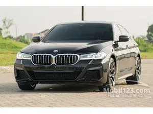 2022 BMW 520i 2.0 M Sport Sedan