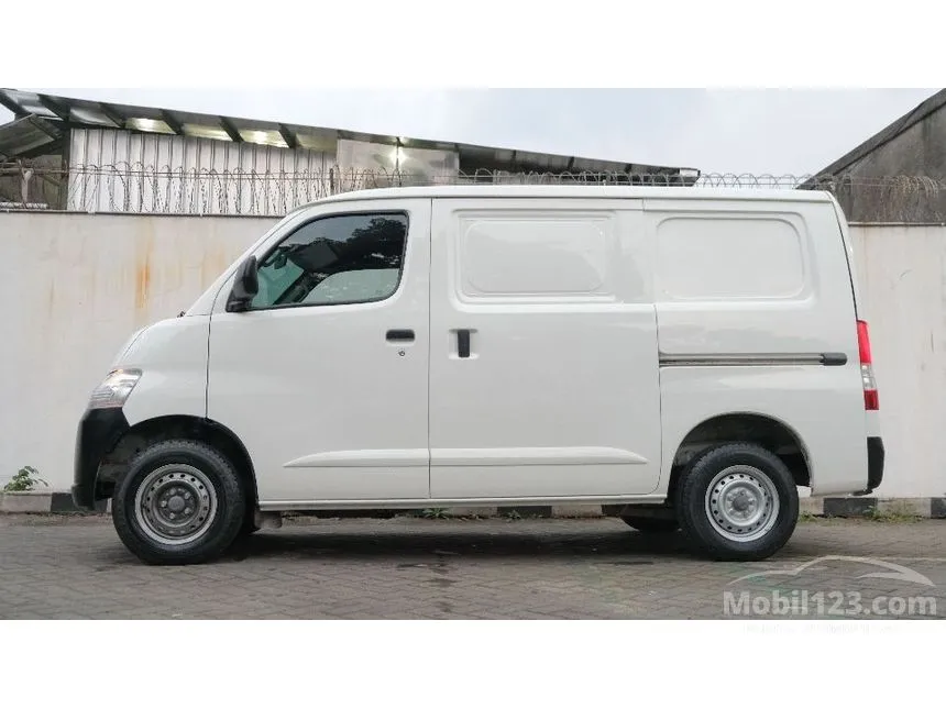 2024 Daihatsu Gran Max Blind Van AC Van