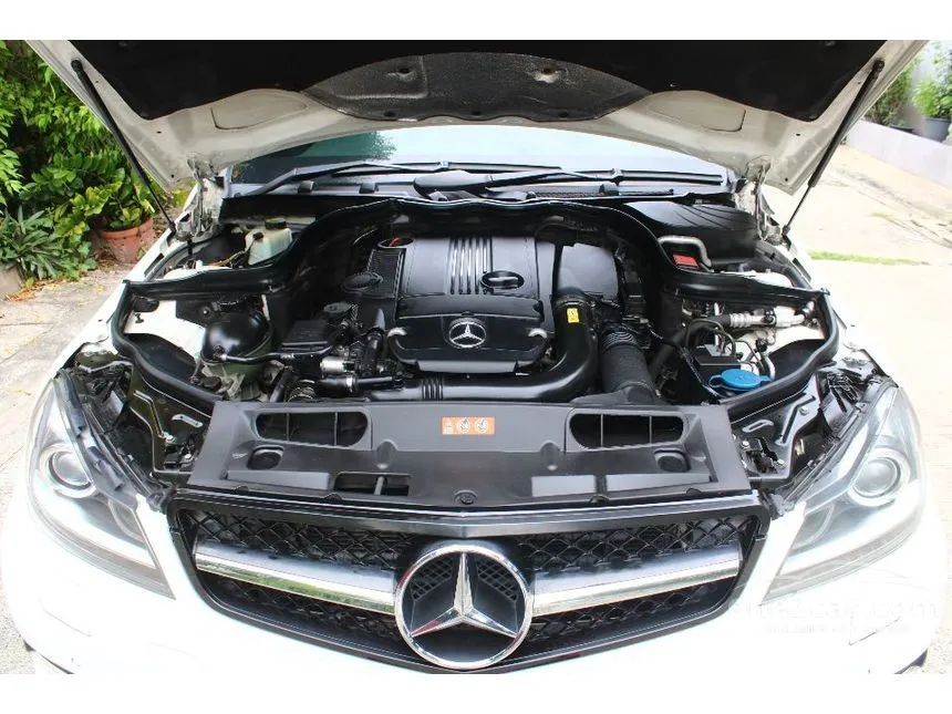 2012 Mercedes-Benz C180 AMG BlueEFFICIENCY Coupe
