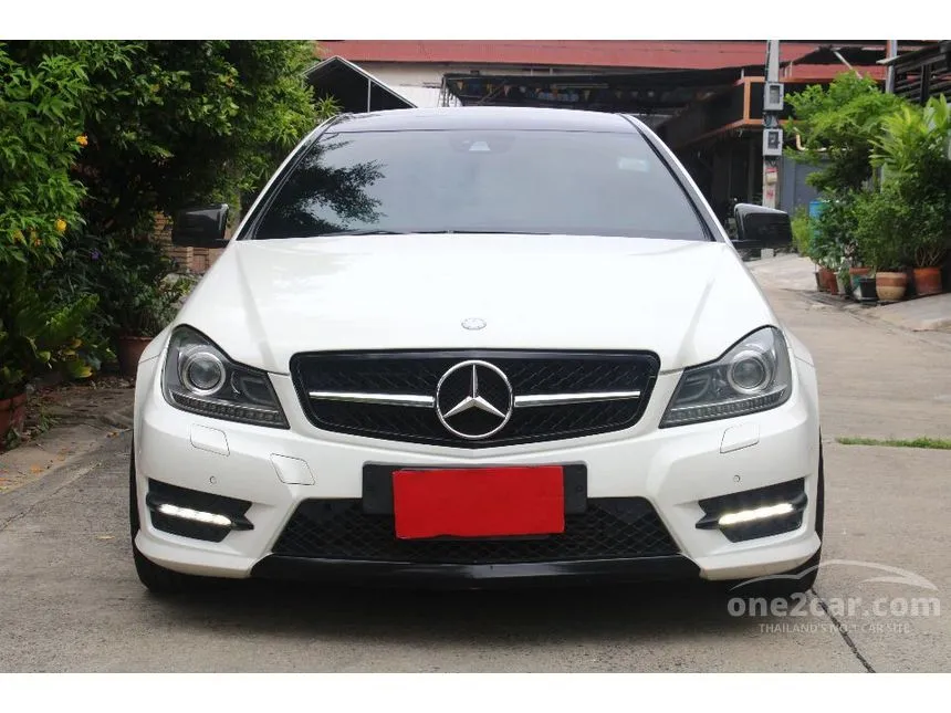 2012 Mercedes-Benz C180 AMG BlueEFFICIENCY Coupe