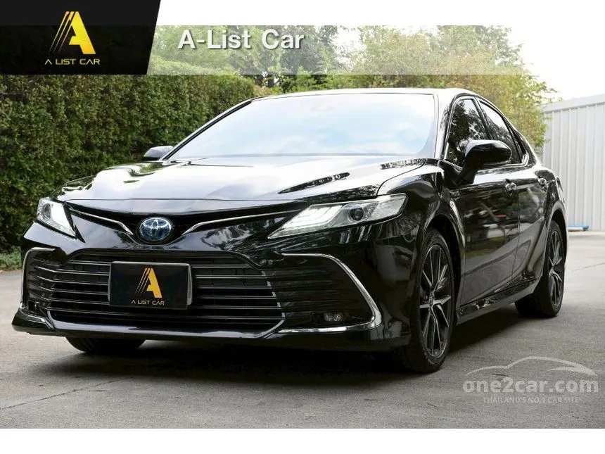 2021 Toyota CAMRY HEV Premium Sedan