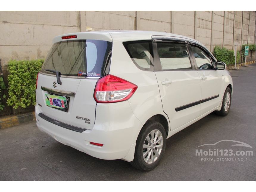 Jual Mobil Suzuki Ertiga 2013 GX 1.4 di Jawa Timur Automatic MPV Putih