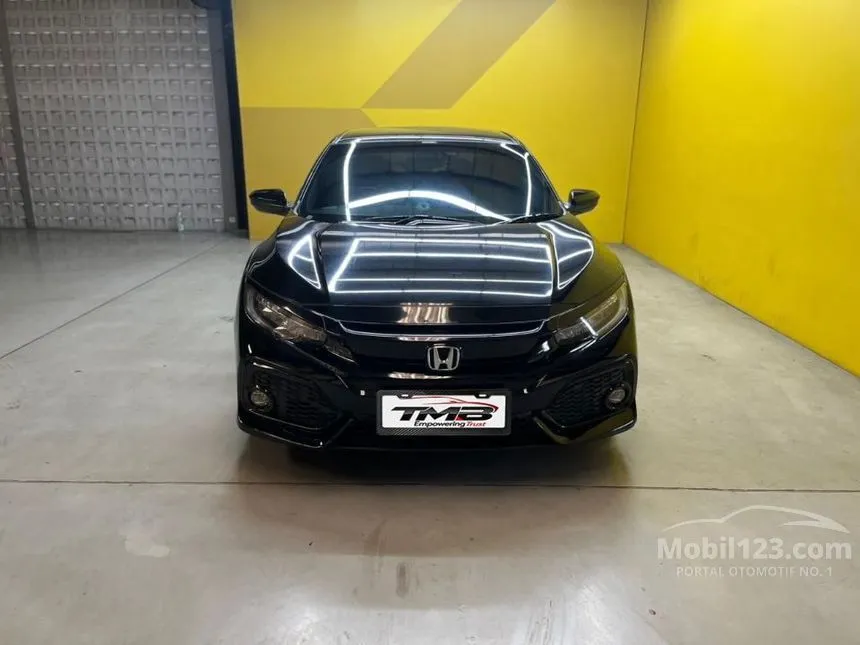 2018 Honda Civic E Hatchback