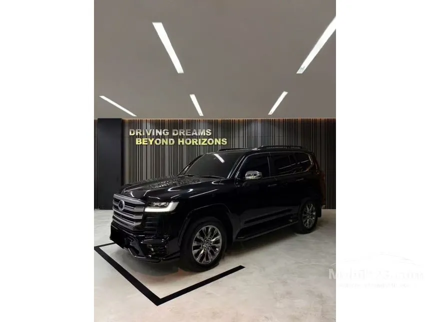 2024 Toyota Land Cruiser 300 VX-R SUV