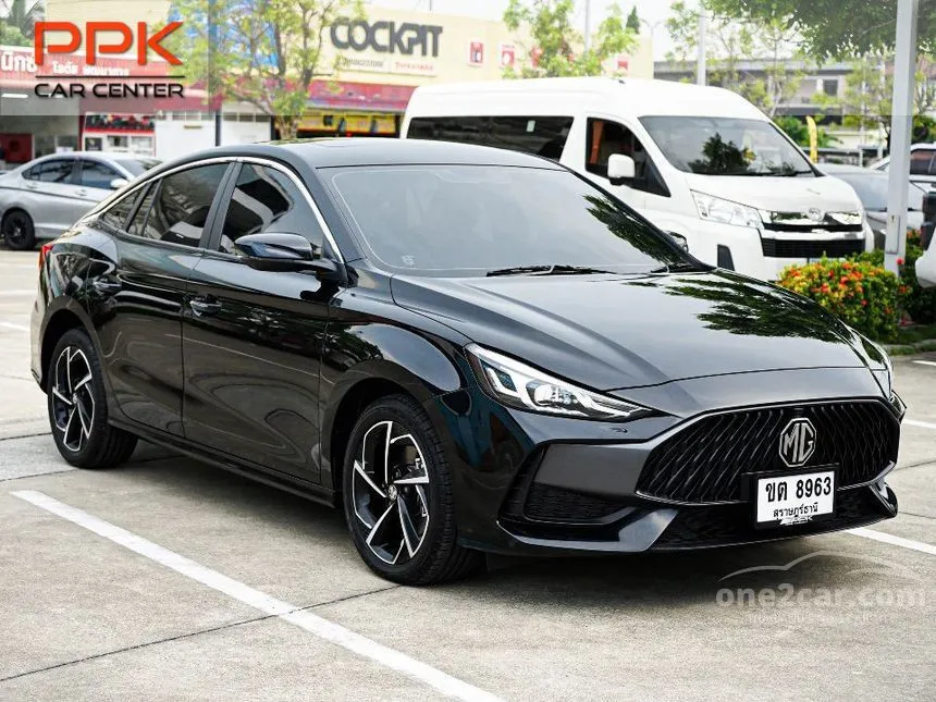 2023 MG MG5 D+ Sedan