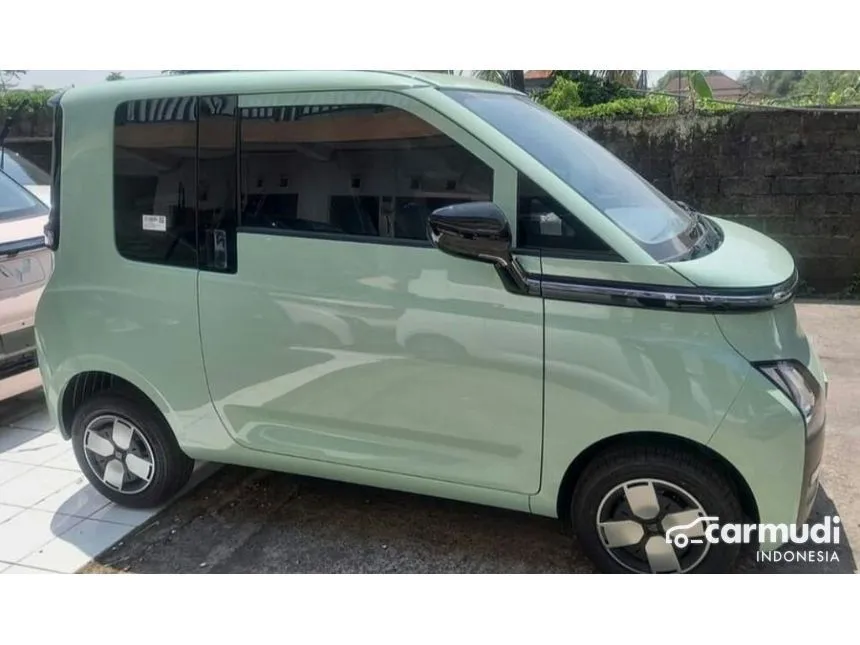 2024 Wuling EV Air ev Lite Long Range Hatchback