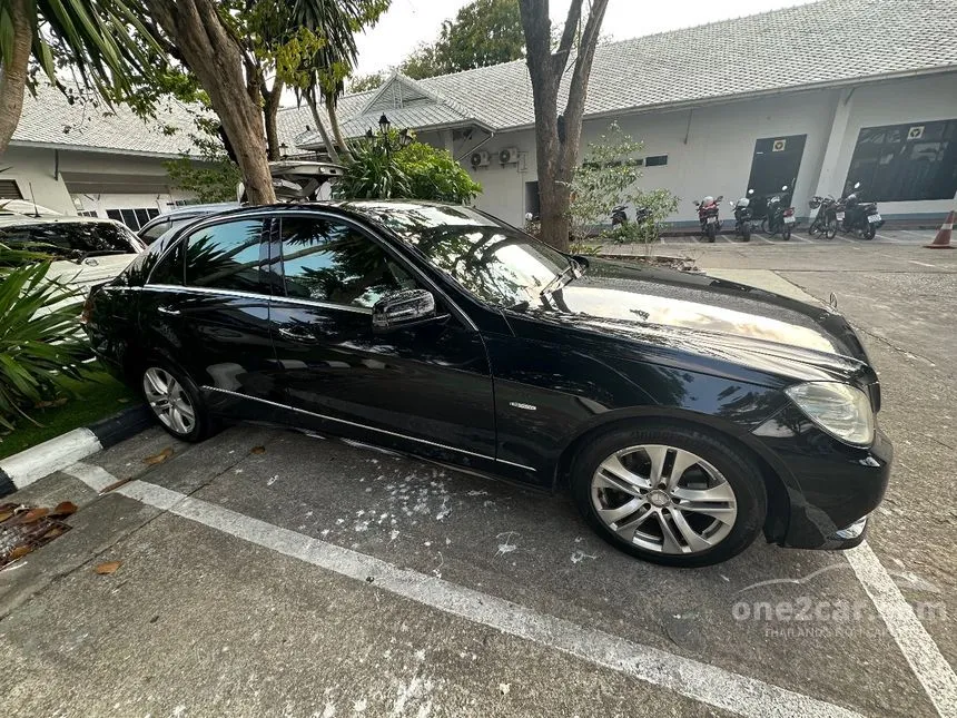 2011 Mercedes-Benz E250 CGI Avantgarde Sedan