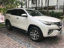 2017 Toyota Fortuner 2.8 (ปี 15-18) V SUV AT