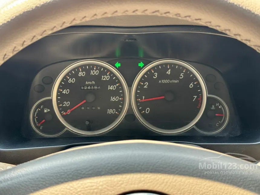 2011 Daihatsu Xenia X MPV