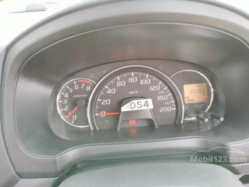 2019 Daihatsu Ayla M Hatchback