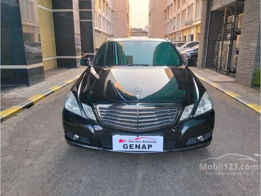 2010 Mercedes-Benz E250 CGI Sedan