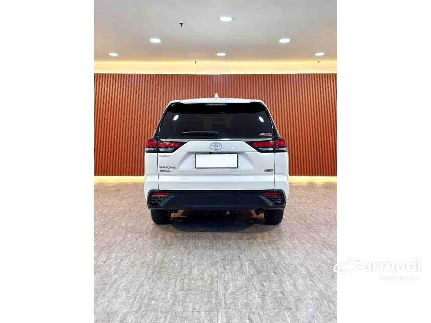 2023 Toyota Kijang Innova Zenix V (Premium Color) MPV