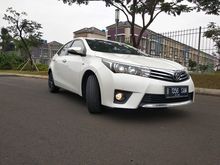 2015 Toyota Corolla Altis 1.8 V Sedan