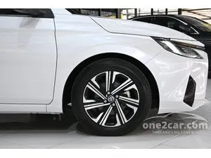 2024 Toyota Yaris Ativ 1.2 Premium Sedan