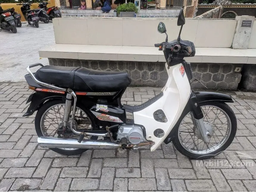 Jual Motor Honda Astrea 1990 Prima 0.1 Di Jawa Timur Manual Others ...